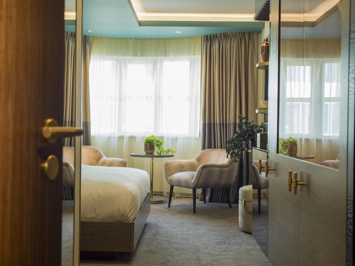 Middle Eight - Preferred Hotels&resorts