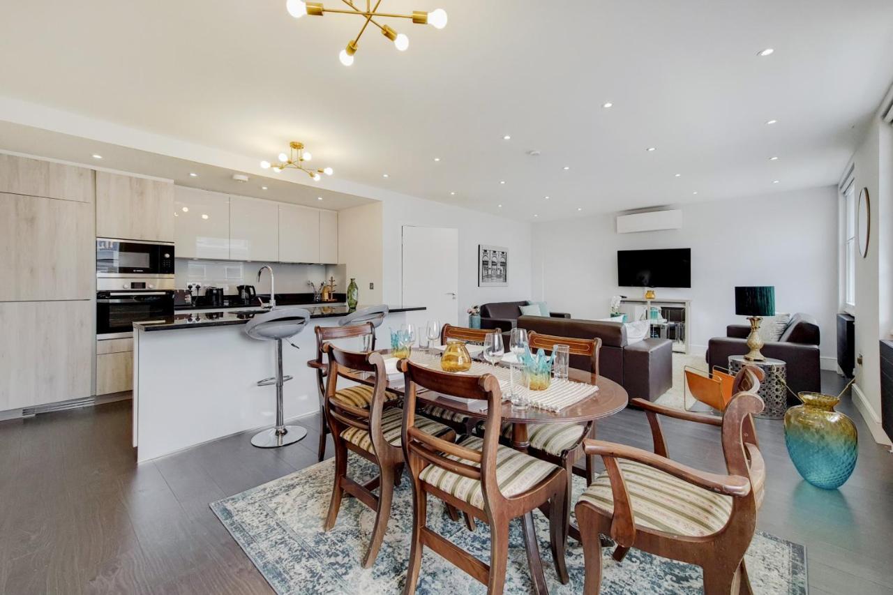 The Gloucester Boutique Apartment *