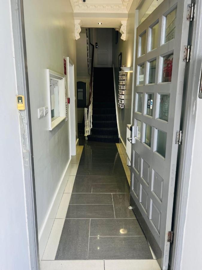 Bed and breakfast Comfotel Blu Londres
