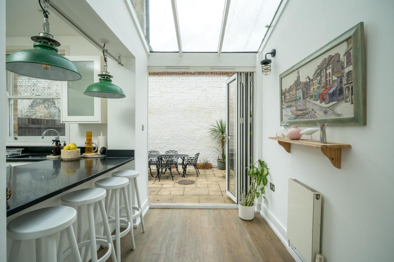 Appartement Altido Stylish 4-bed House W/ Private Paved Garden In Elephant & Castle Londres