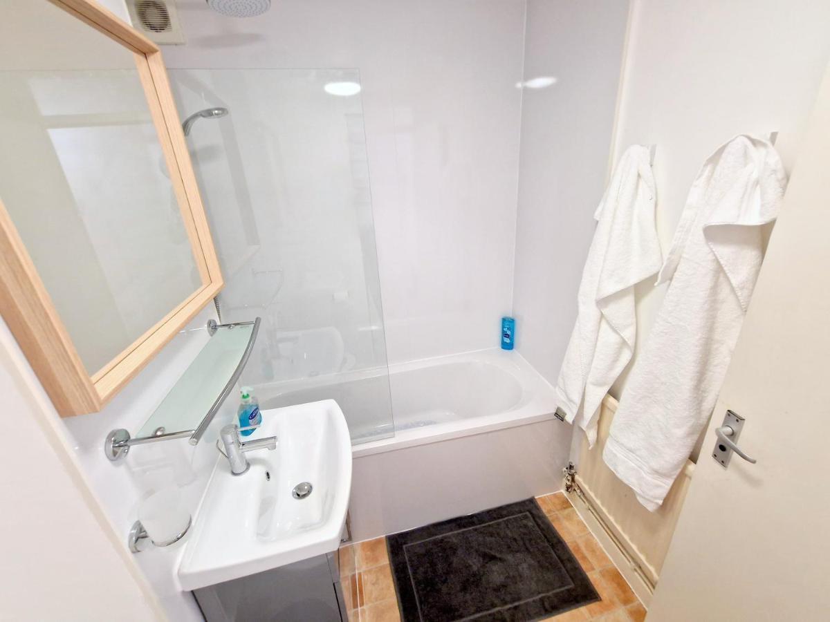 Appartement Flat In Battersea, 5 Minutes From Clapham Junction Station