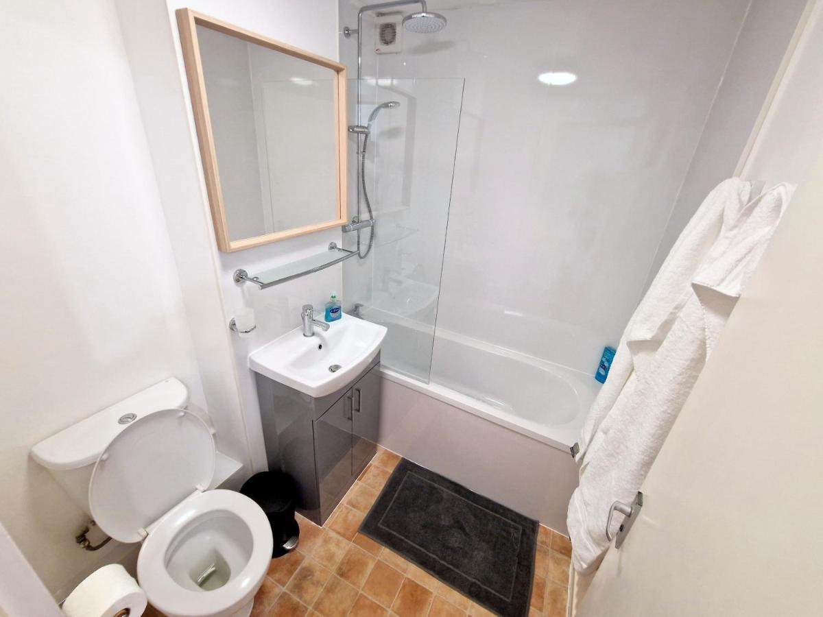 Flat In Battersea, 5 Minutes From Clapham Junction Station Apartamento