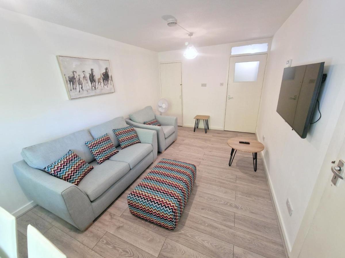 Flat In Battersea, 5 Minutes From Clapham Junction Station Apartamento