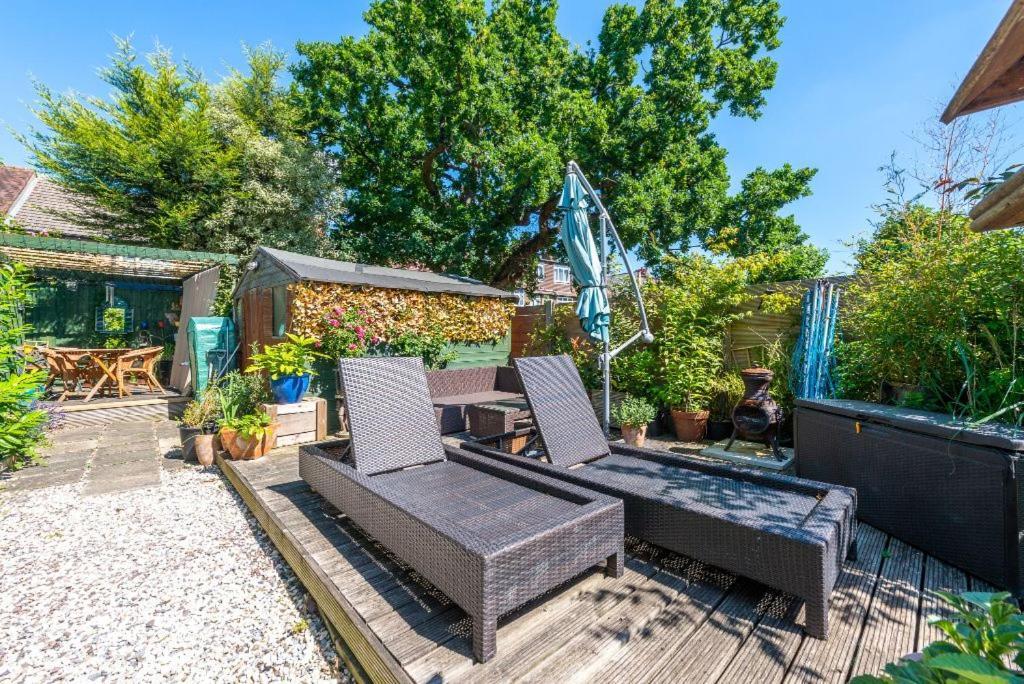 Pass The Keys Beautiful 3 Bedroom Family * Londen