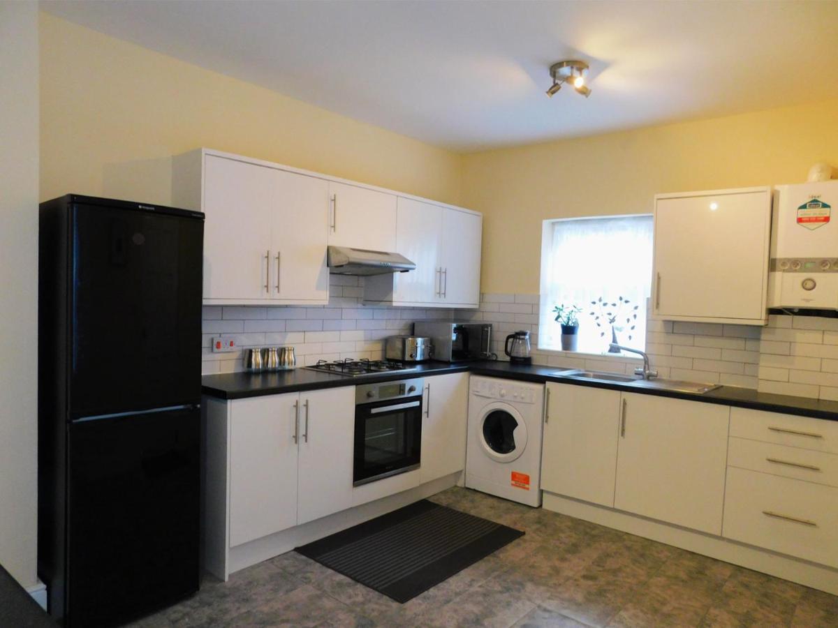 Appartement Entire 4 Bedroom Terrace House In Londen