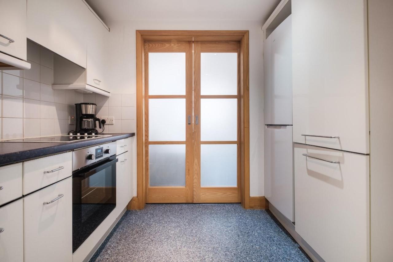2 Bedroom Holborn Apartamento *