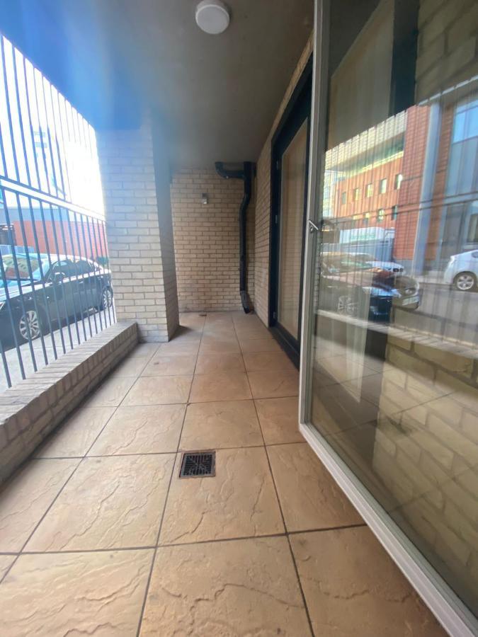 London, Jaccuzzi,newbuild, 2 Bedrooms Two Baths * Londres