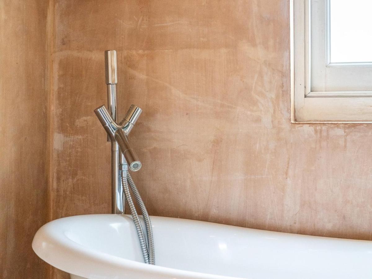 Pass The Keys Trendy Hackney House Hébergement de vacances