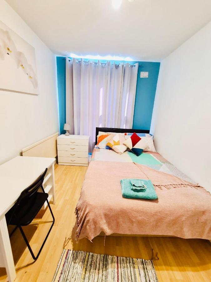 Stunning 3 Bedroom Flat In Stockwell London