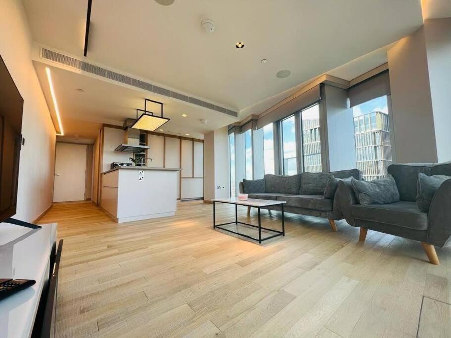 Manhattan Loft Gardens, Stratford E20 Londres