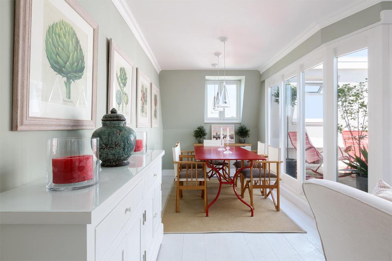 Lovely Two Bedroom Flat With Patio In Notting Hill Apartment *
