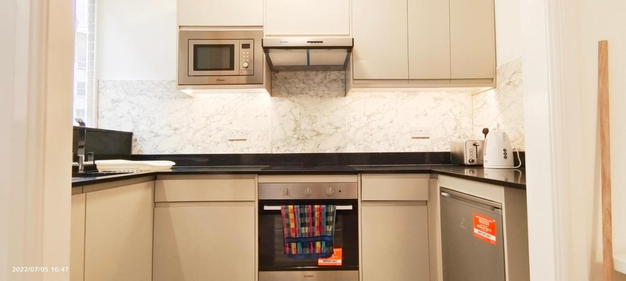Neptune Flat 9 At Marble Arch Apartamento *
