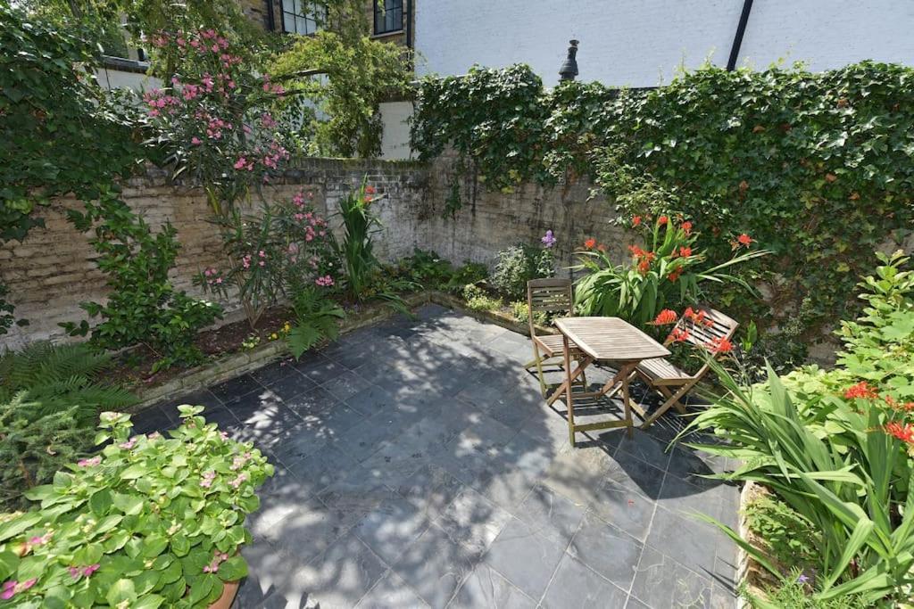 Pooters London, Elegant Townhouse, Very Сasa de vacaciones *