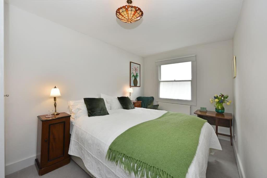 Сasa de vacaciones Pooters London, Elegant Townhouse, Very *
