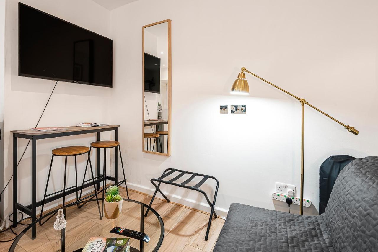 Apartment Beautiful Hyde Park Studio Flat London