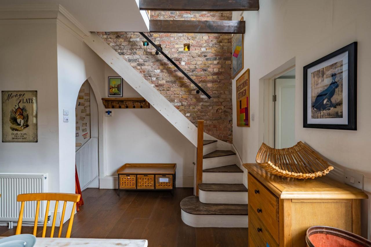 Casa de férias Charming With Roof Terrace In East By Underthedoormat