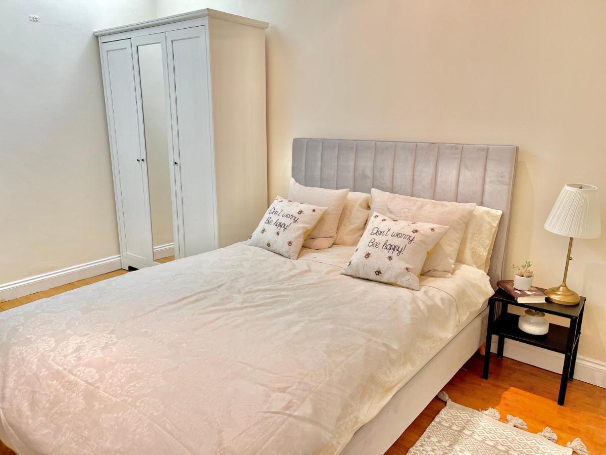 Cosy Private Flat Waterloo Station