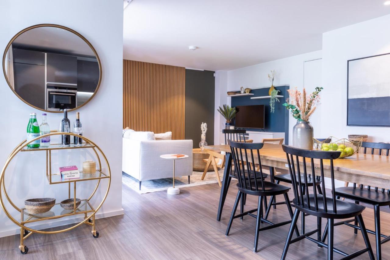 The Aurora's Nest - Lovely 3bdr With Balcony And Study Apartment *
