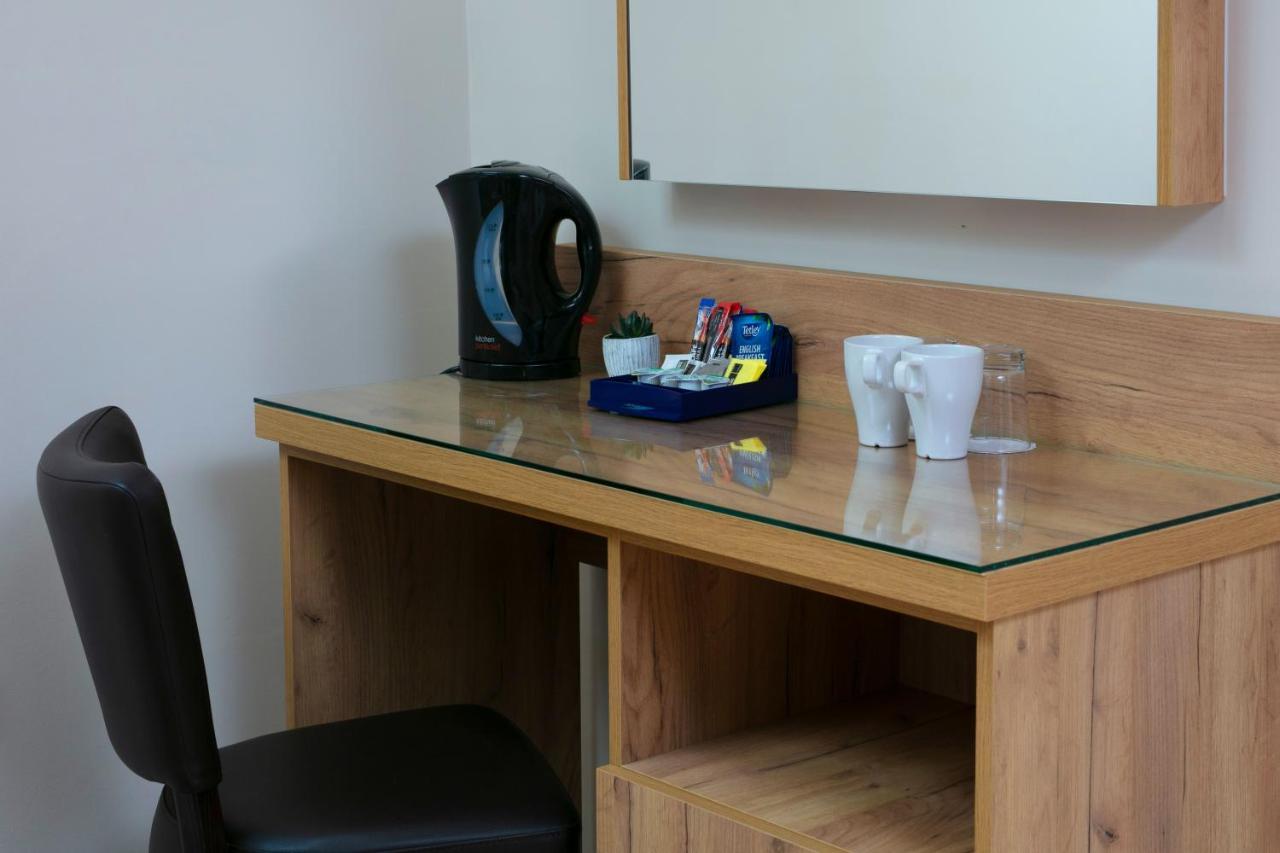 Western Northfields Ealing 3* Londres