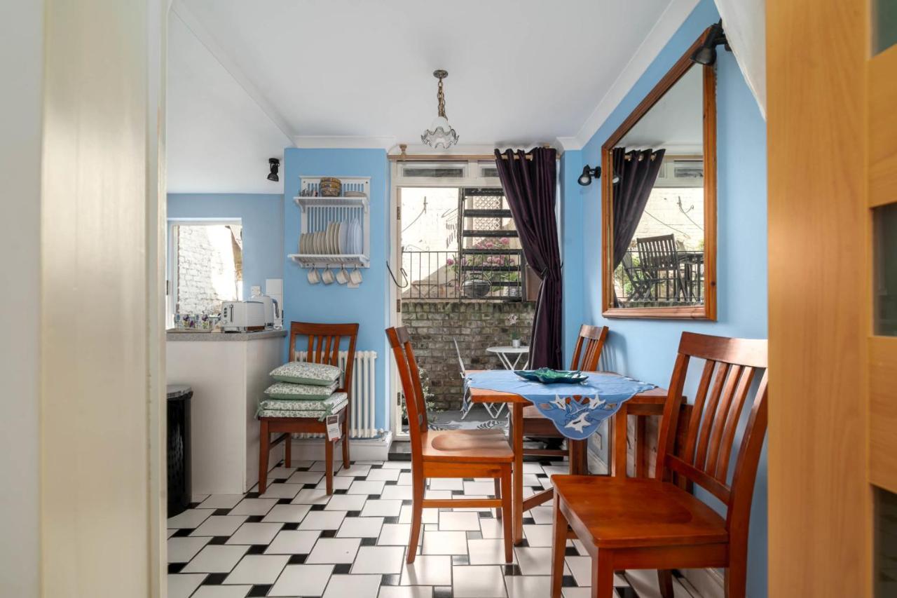 Appartement Fantastic 1 Bedroom With Private Patio *