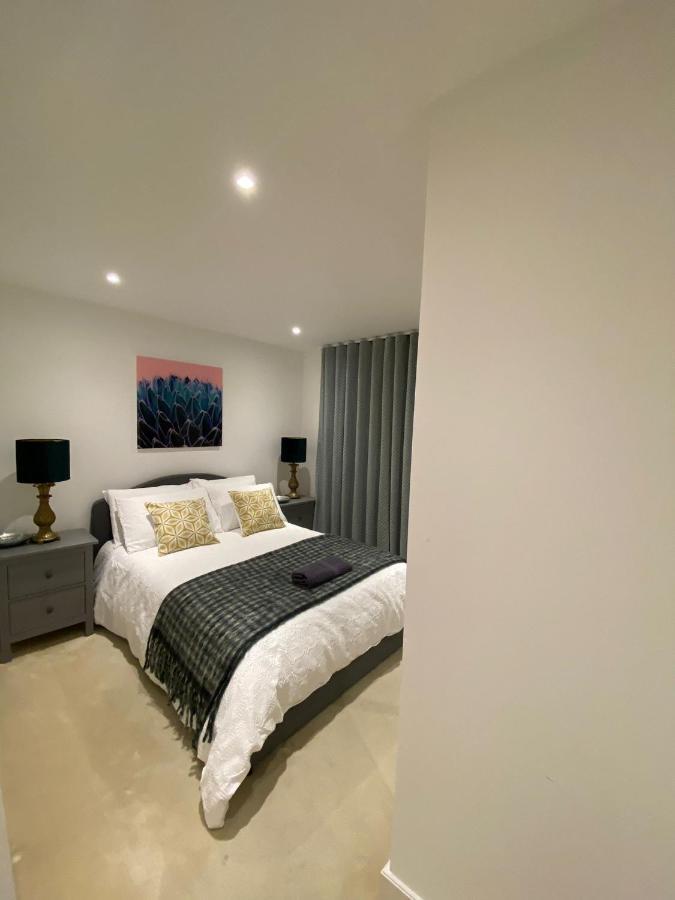 Fabulous 2 Bed In Vauxhall London