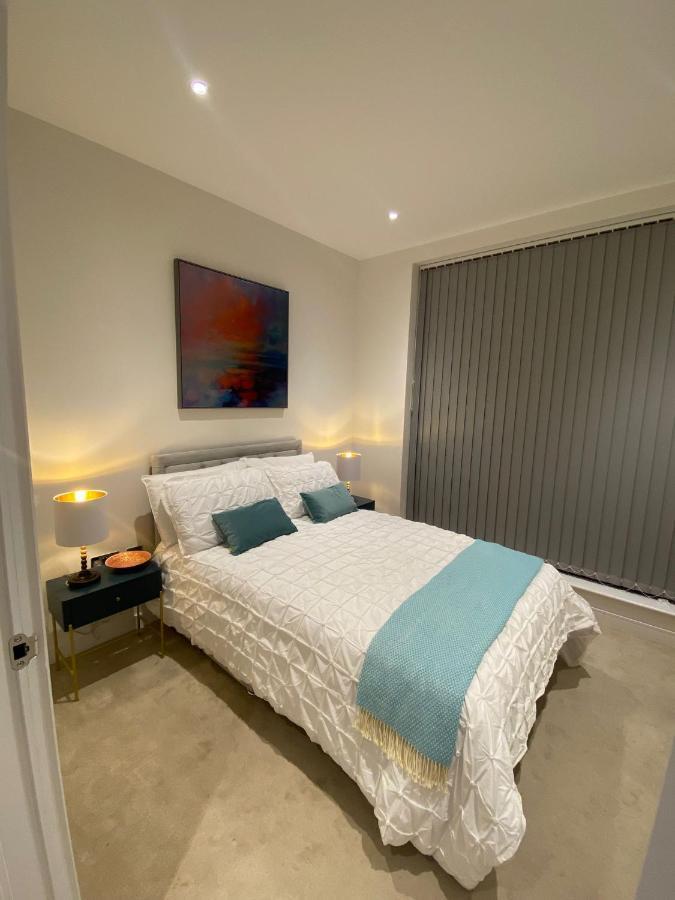 Apartamento Marvelous 3 Bed Penthouse In Kewbridge *