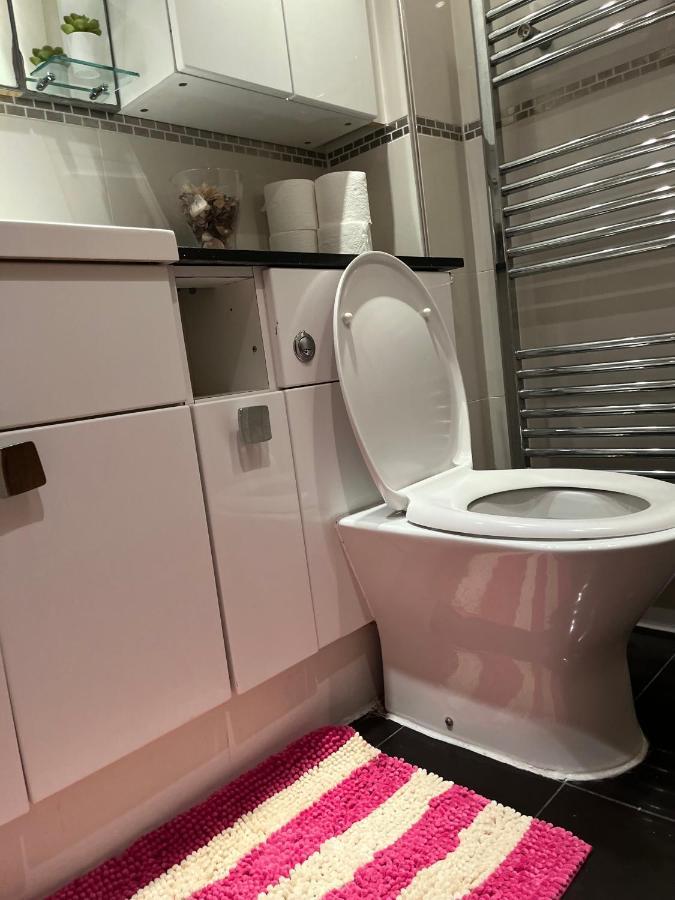Stunning 1 Bedroom In Stunning Location - Mayfair Area