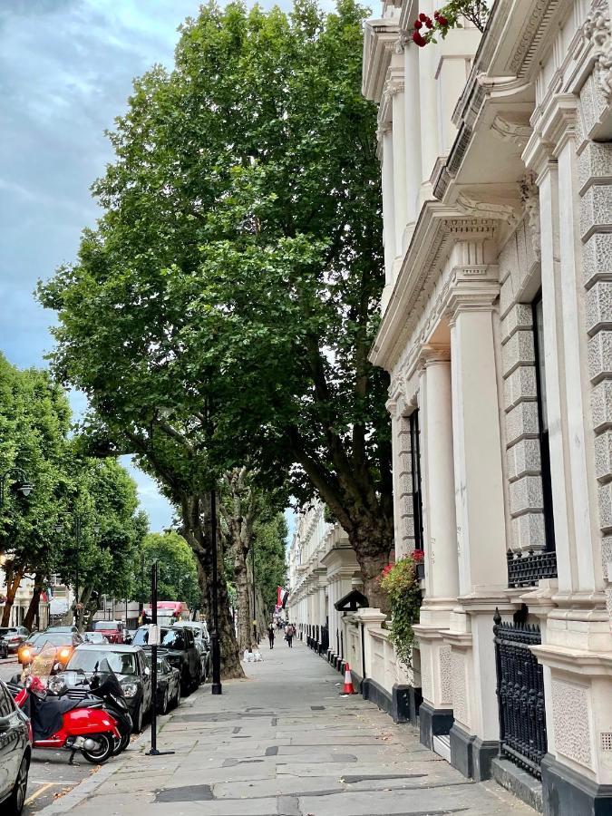 Super In Kensington Next To Hyde Park Londres