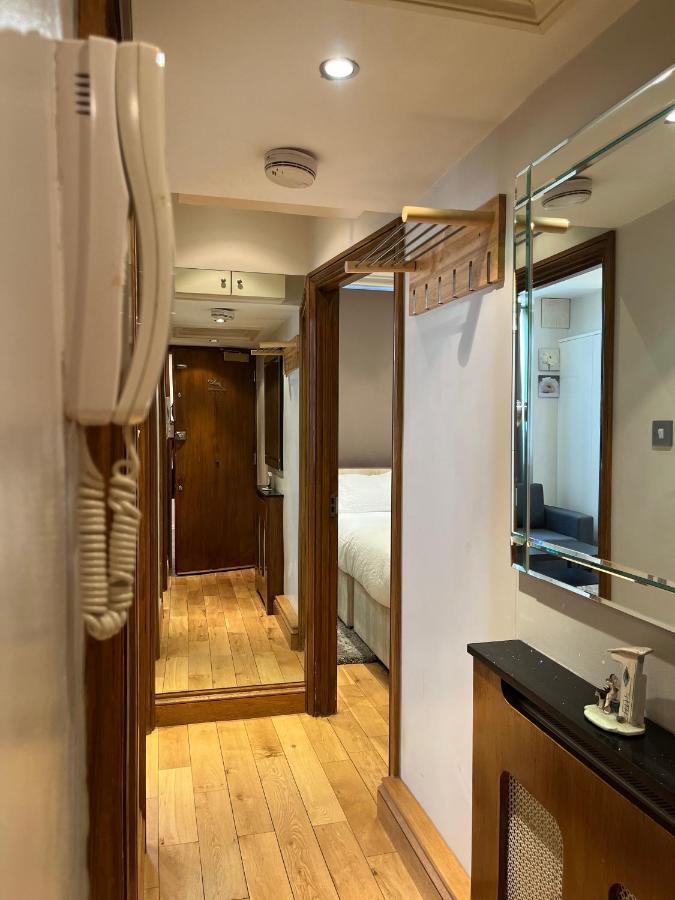 Stunning 1 Bedroom In Stunning Location - Mayfair Area *