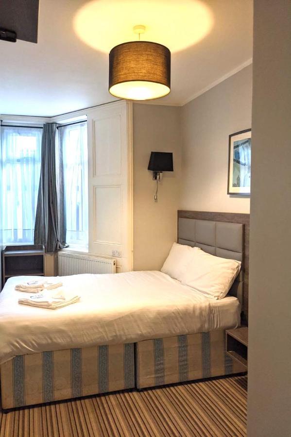 Comfotel Blu Bed and breakfast Londres