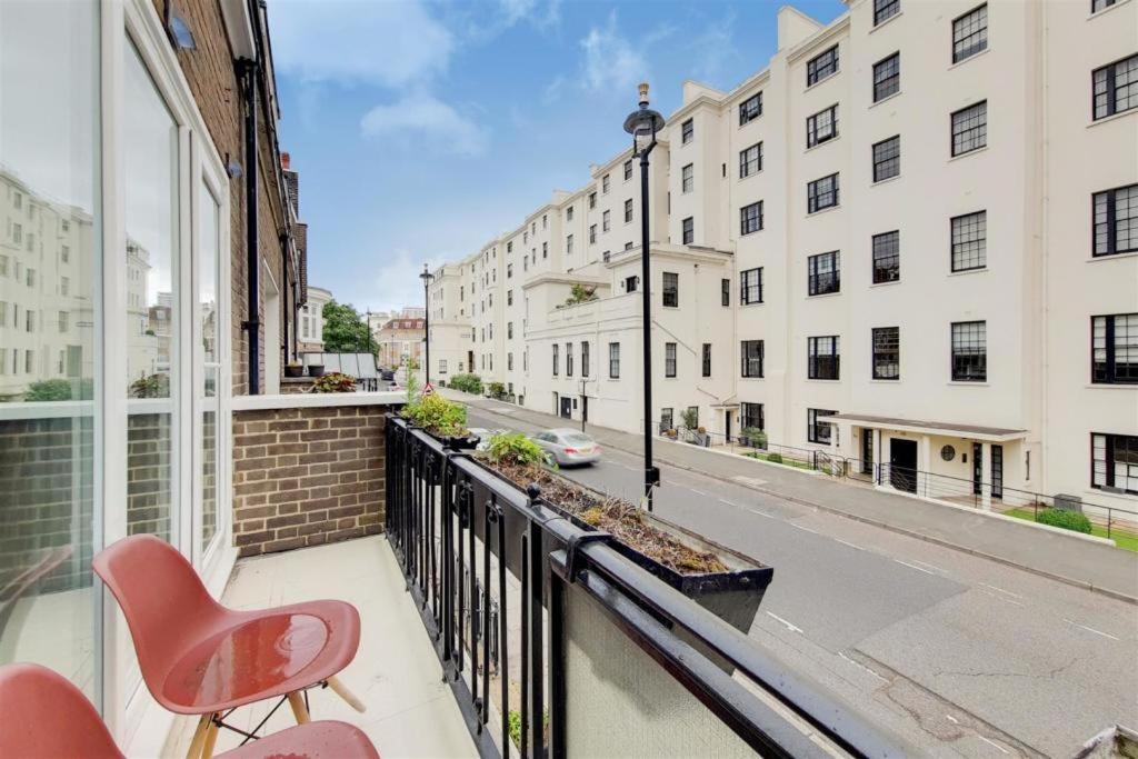 Stanhope Terrace