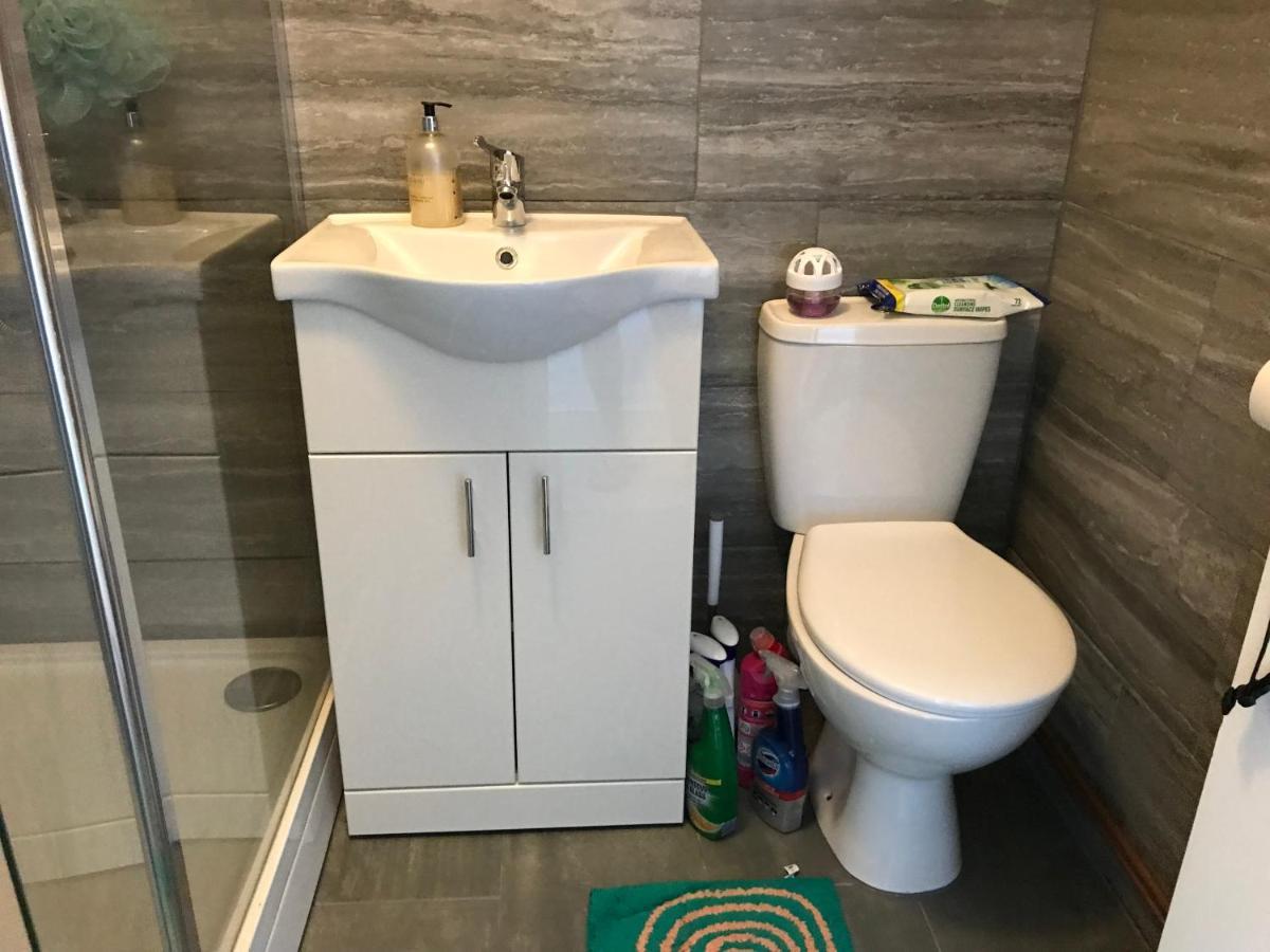 Sunny Flat In With Balcony, Just 15 Mins To Central! * Londres