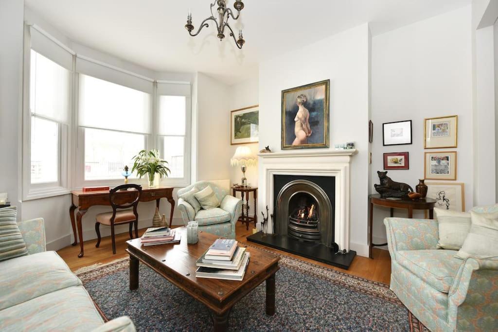 Pooters London, Elegant Townhouse, Very Сasa de vacaciones Londres