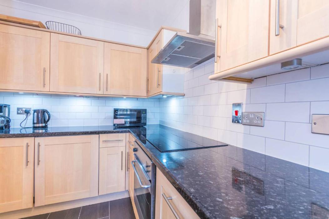 St Johns Wood 1 Bedroom *