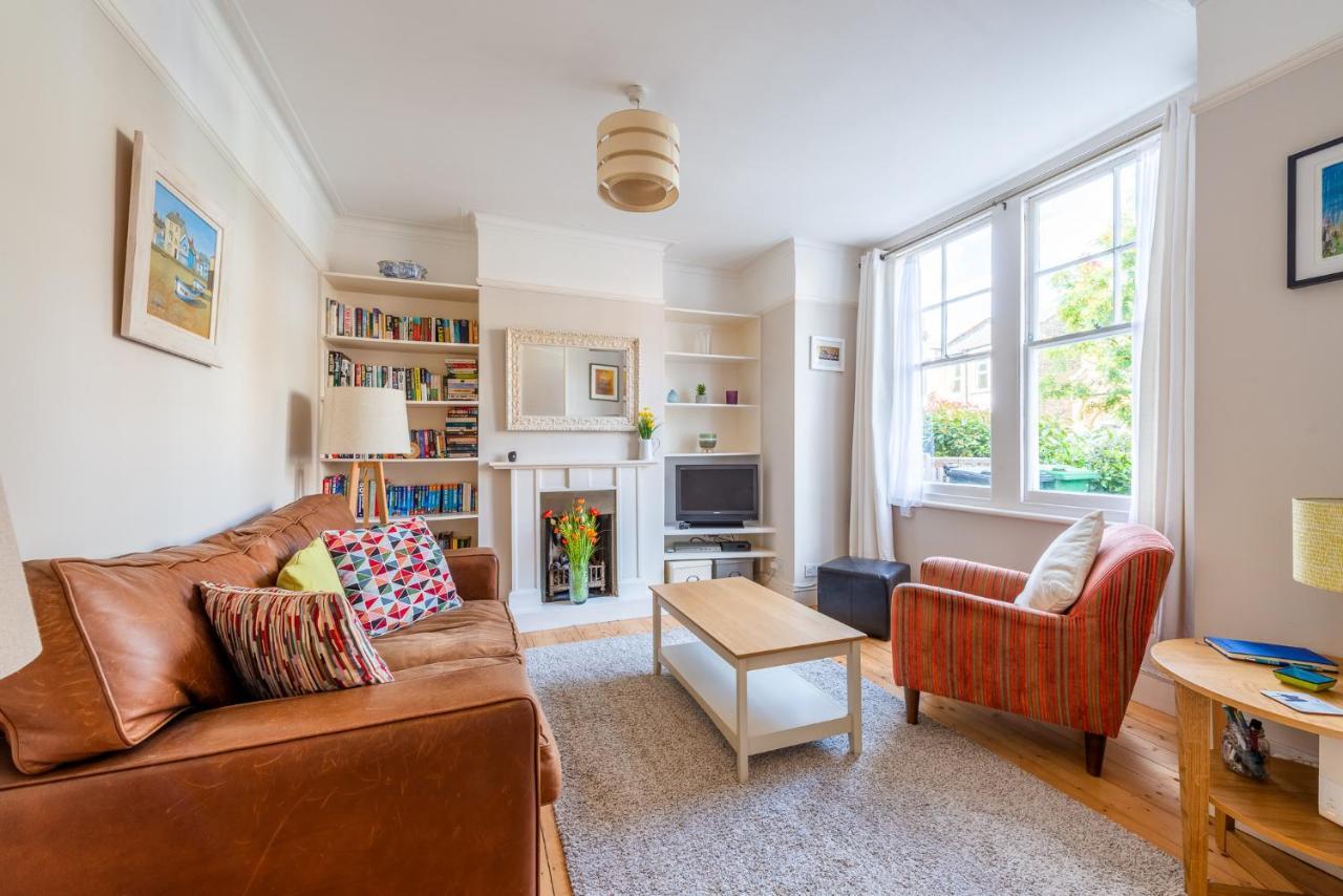 Pass The Keys West Cheerful Garden Appartement Londres