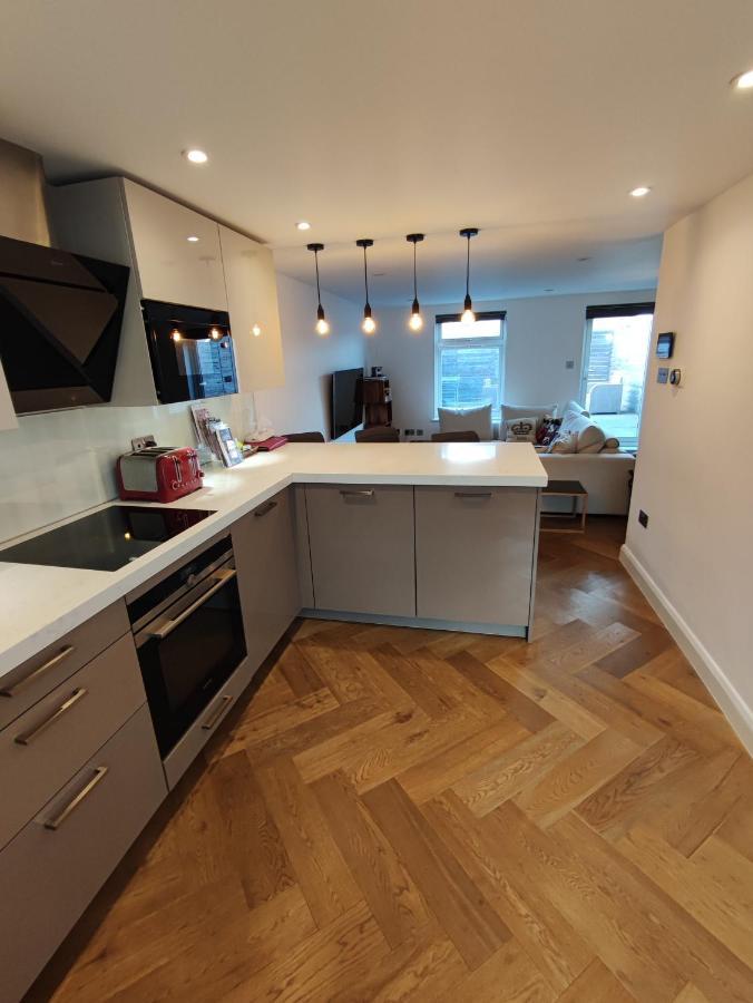 Apartamento Modern 2 Bedroom Flat With Private Outdoor Terrace