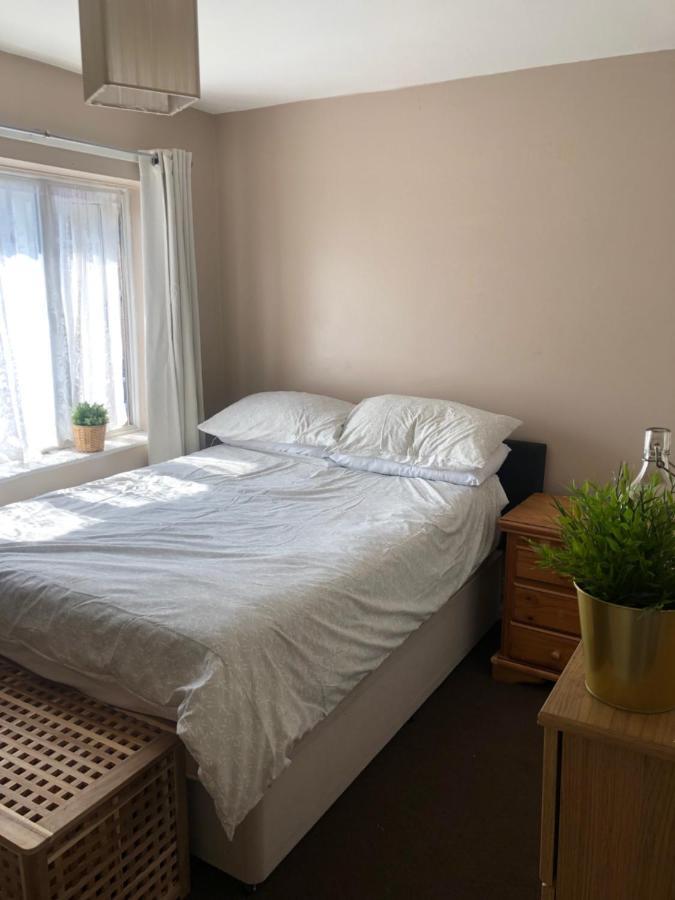 Apartamento 3 Bedroom Garden In East