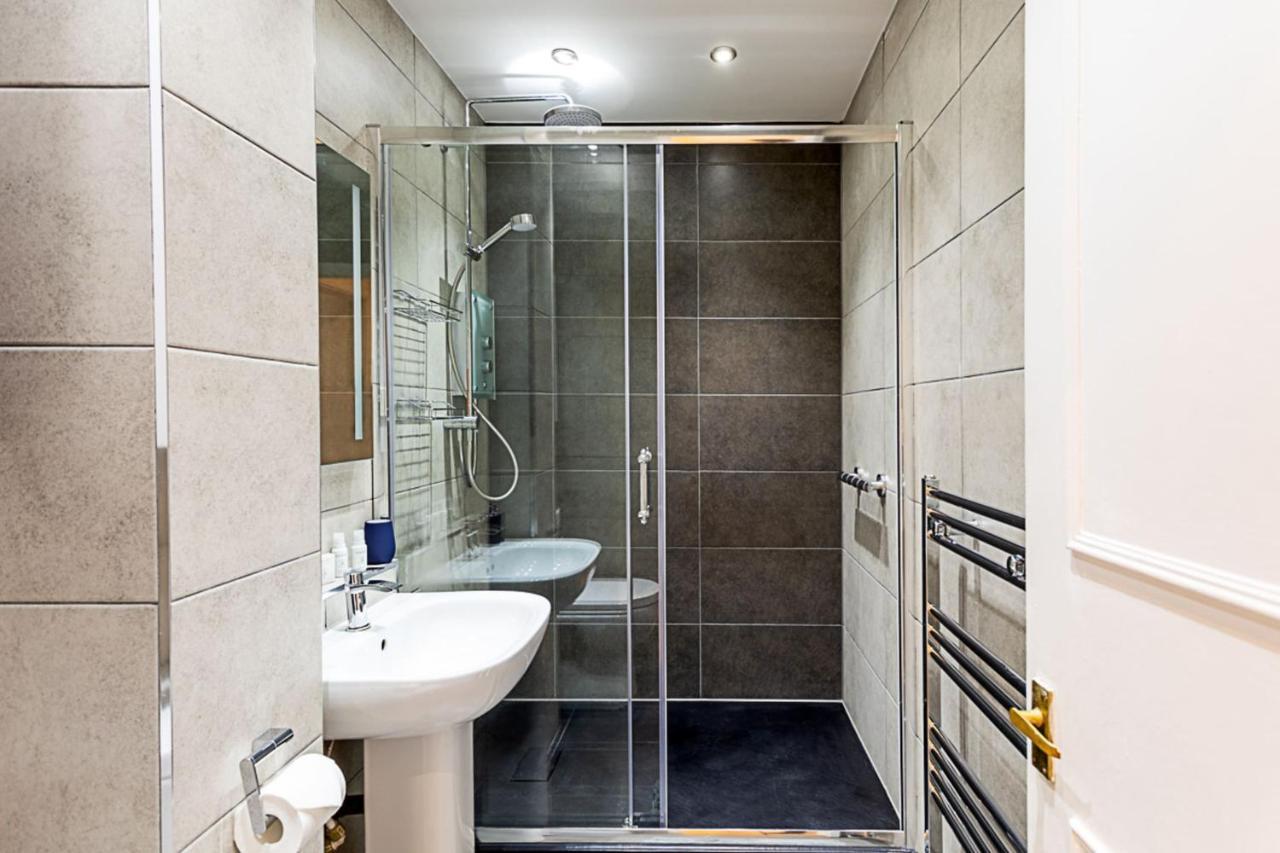 Modern Bayswater Flat * Londres