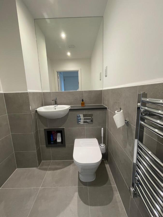 Modern Penthouse Flat With Free Indoor Parking * Londres