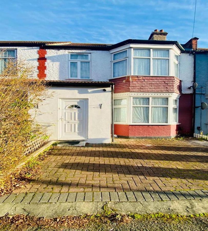 Double Room London Wembley For Rent Séjour chez l'habitant Londres