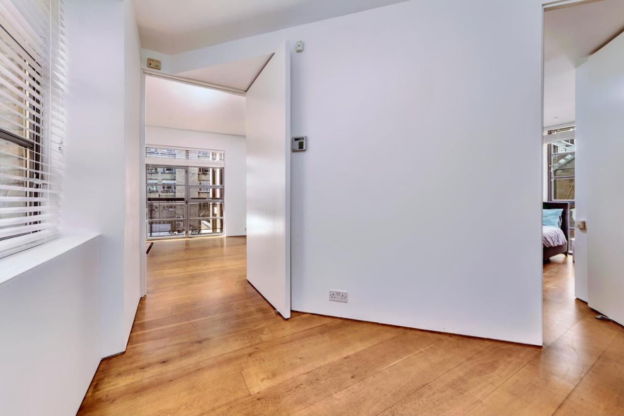Interior-designer With 2 Terraces Appartement Londres