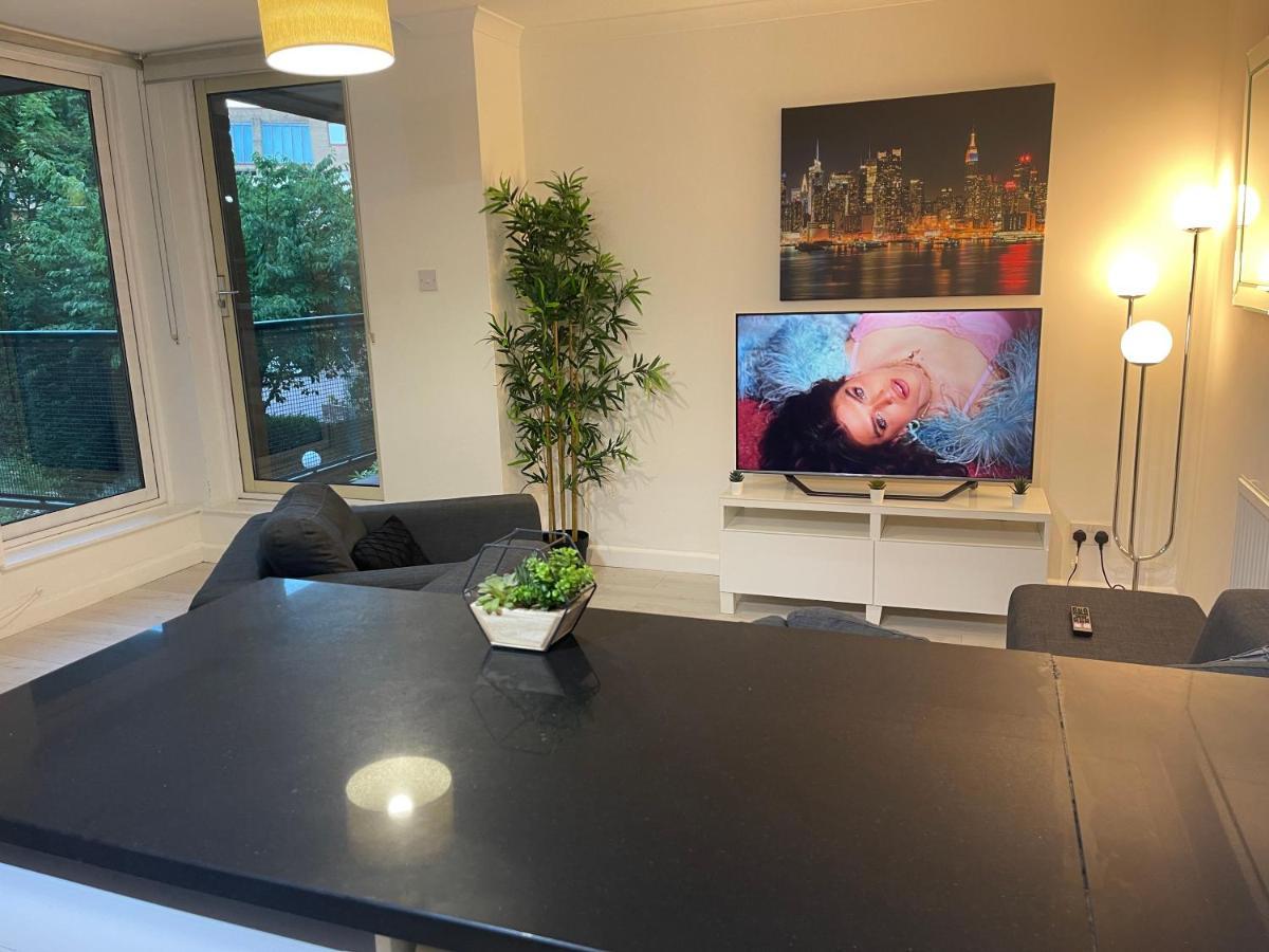 Apartamento Tower Bridge King Bed En-suite With Parking & Balcony Londres