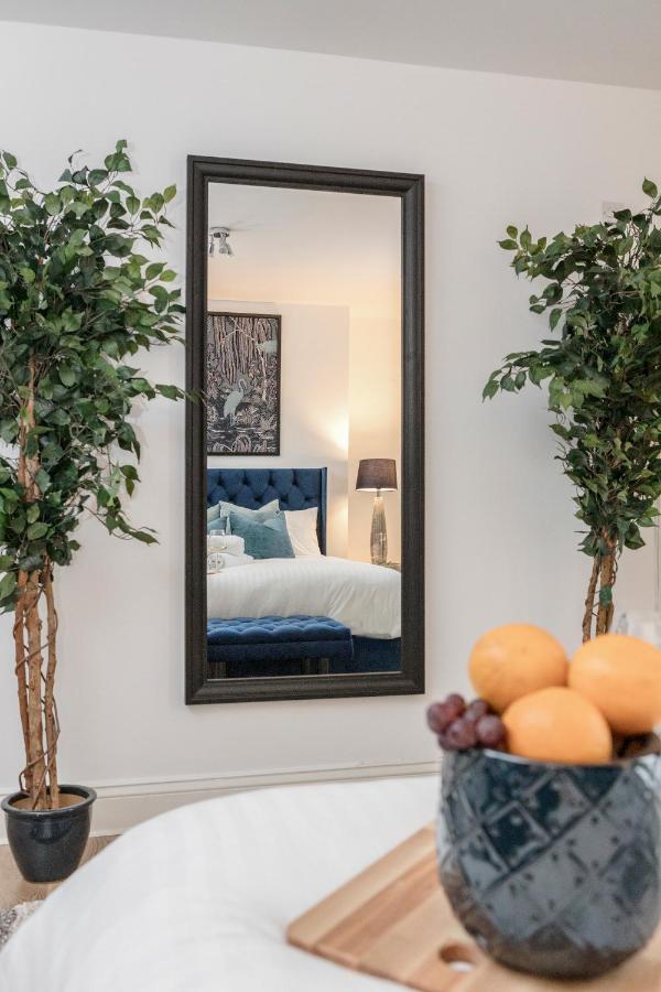 Apartment Elegant 3bed In Kensington Olympia London