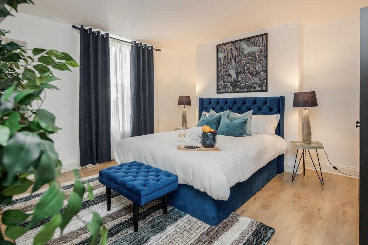 Elegant 3bed In Kensington Olympia Apartment *