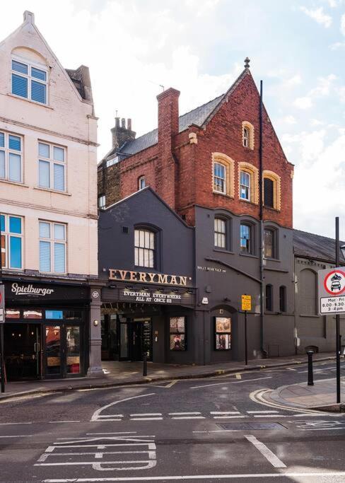 Сasa de vacaciones Elegant 1 Bed Apartment- Hampstead Village