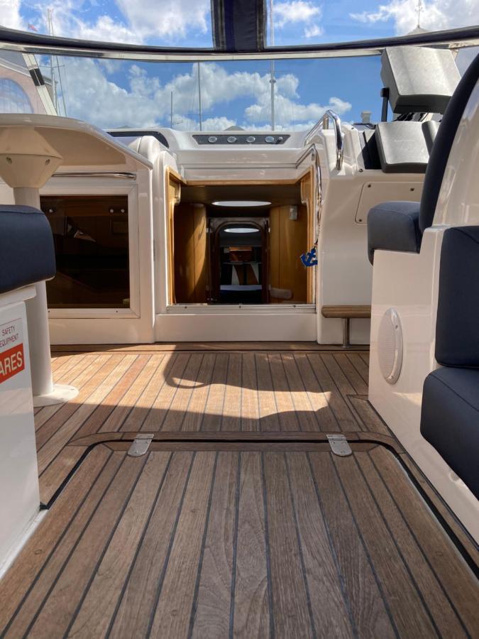 Entire Boat At St Katherine Docks 2 Available Select Using Options