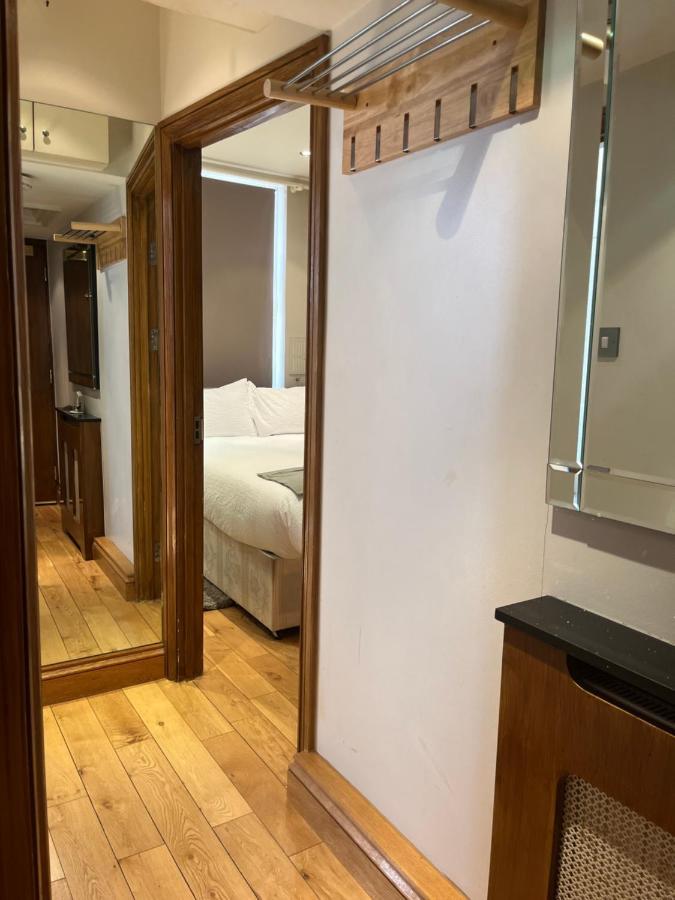 Stunning 1 Bedroom In Stunning Location - Mayfair Area Appartement