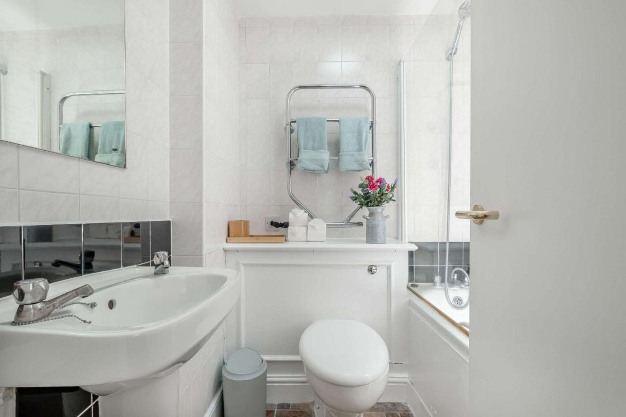 Love From Chelsea Large One Bed Superb Location Sloane Avenue Sw3 Apartamento *