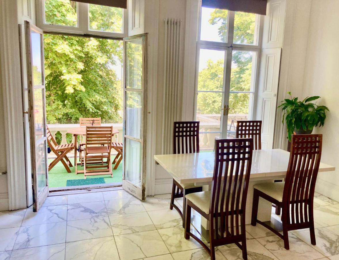 Large 2 Beds Flat Overlooking Clapham Common Park Apartment