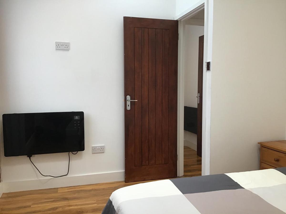 Residential Quarters, The Bungalow - Shooters Hill Hébergement de vacances
